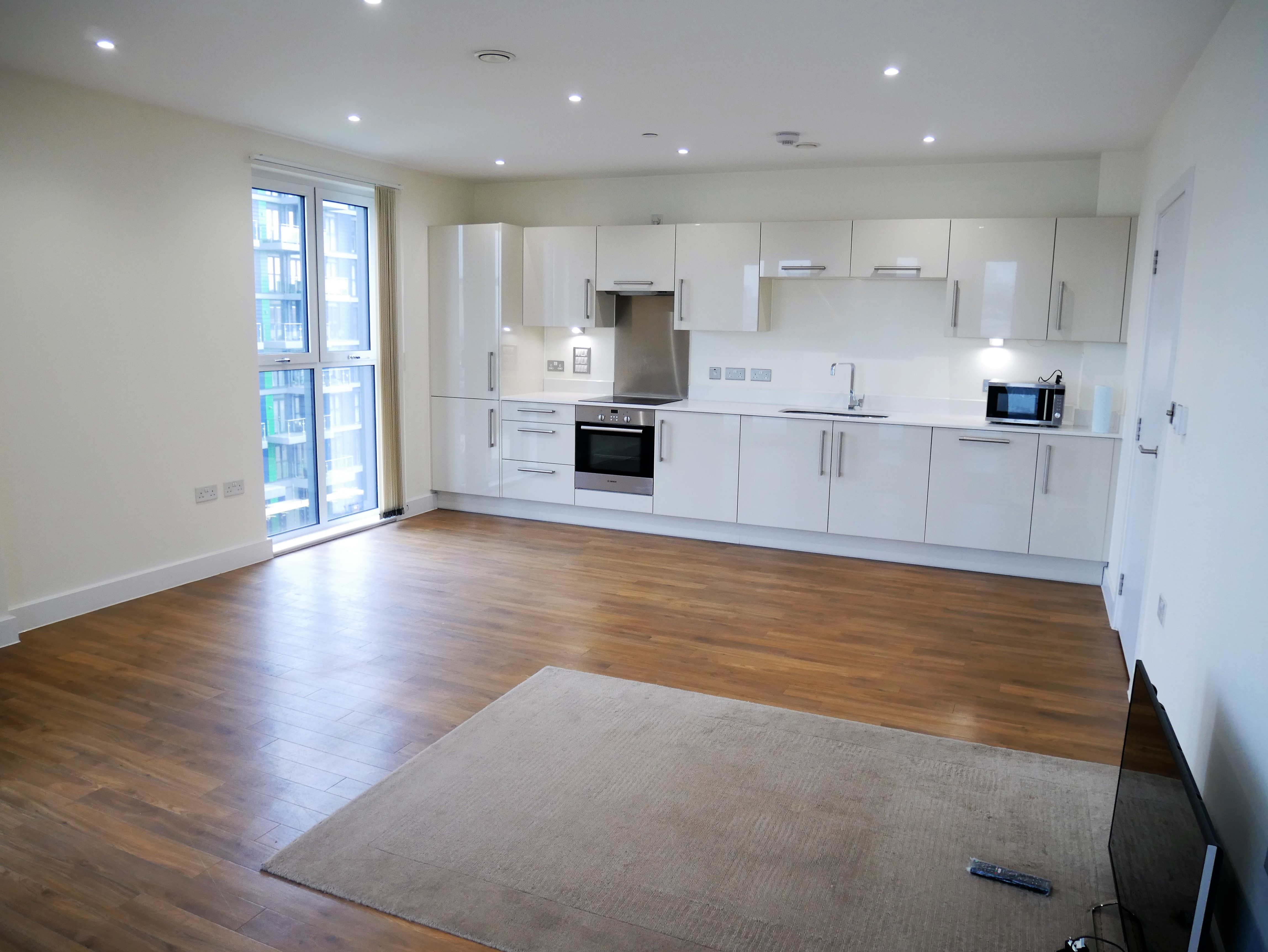 Stylish Two Bedroom & Bathroom Apartment In ‘Venice House’ On Hatton Road