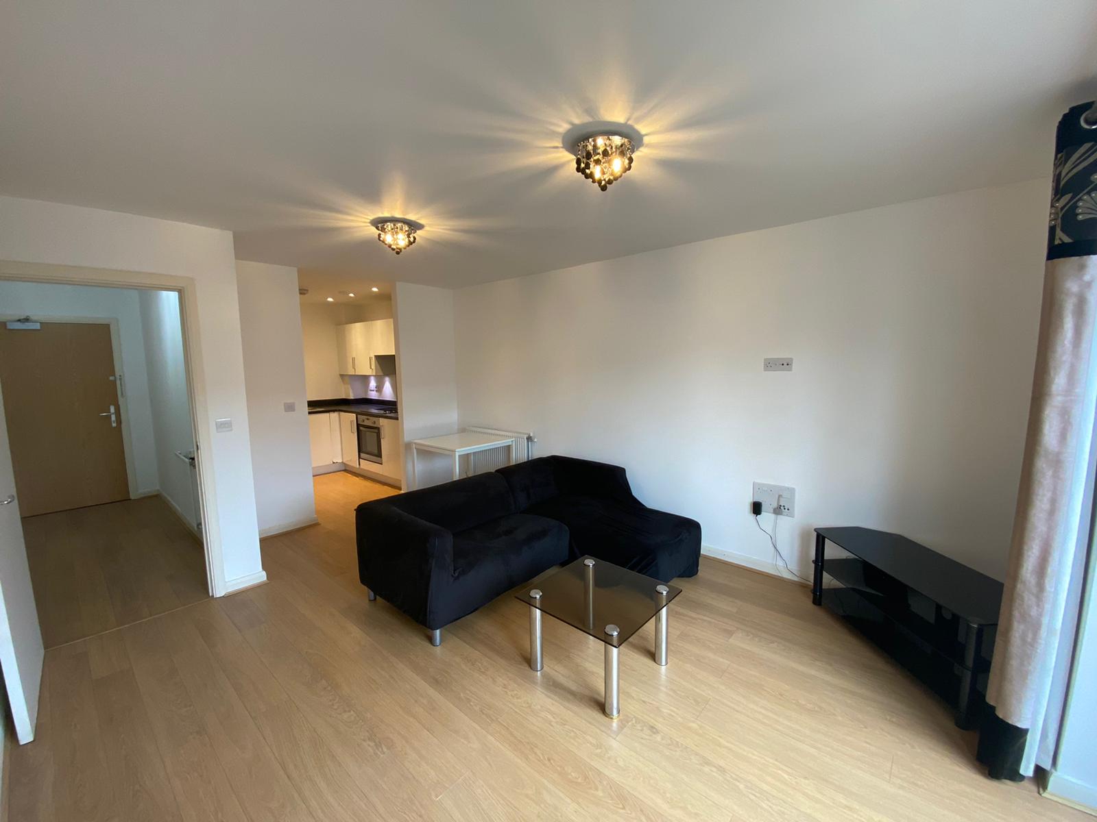 1 bedroom flat at Featherstone Court, Southall, UB2 5GQ